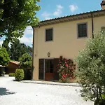 Fattoria Di Migliarino Gospodarstwo agroturystyczne *